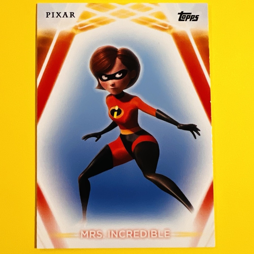 2026 Topps Disney Neon Mrs. Incredible #52 Base Card‎
